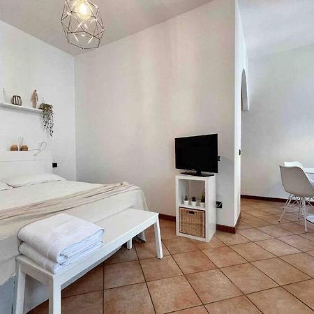 Unconventional Apartment: Centro Storico Con Bici Mantua Exterior foto